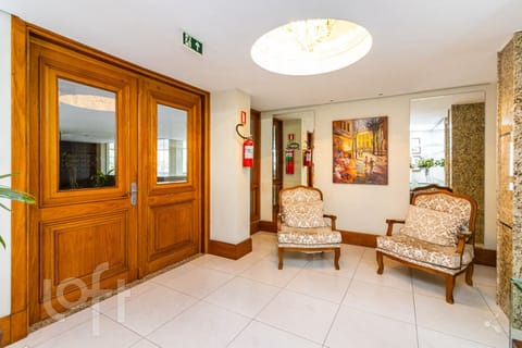 Image 34 - 232475